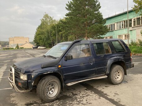 1994 Nissan Terrano I, синий, 490000 рублей, вид 4