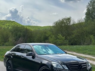 2010 Mercedes-Benz E-Класс 350 IV (W212, S212, C207), чёрный, 1590000 рублей, вид 5