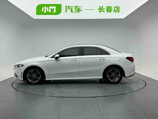2022 Mercedes-Benz A-Класс 180 IV (W177) Рестайлинг, белый, 2005000 рублей, вид 3