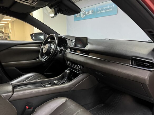 2019 Mazda 6 III (GJ) Рестайлинг 2, красный, 2280000 рублей - вид 15