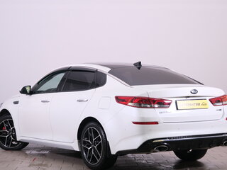 2018 Kia Optima IV, белый, 2099000 рублей, вид 4