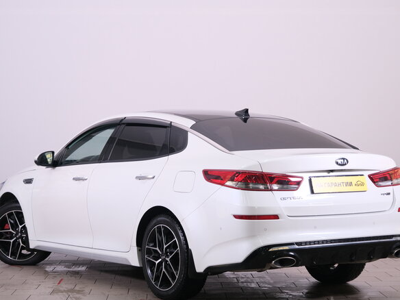 2018 Kia Optima IV, белый, 2099000 рублей - вид 3