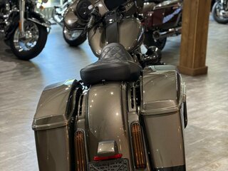 2021 Harley-Davidson CVO Street Glide, коричневый, 3350000 рублей, вид 3