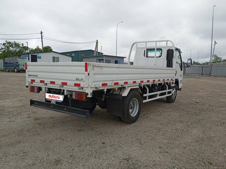 2025 Isuzu Elf (N-series), белый, 3600000 рублей, вид 3