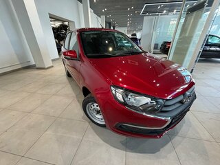 2026 Lada (ВАЗ) Granta I Рестайлинг, красный, 1088000 рублей, вид 2