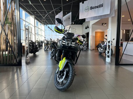 2026 QJMotor SVT 650, чёрный, 619000 рублей, вид 2