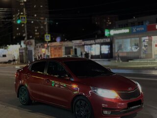 2015 Kia Rio III Рестайлинг, красный, 990000 рублей, вид 4