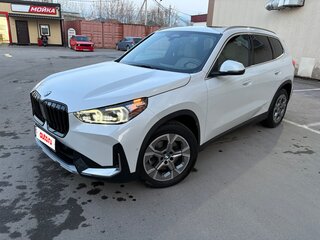 2023 BMW X1 28i xDrive III (U11/U12), белый, 5200000 рублей, вид 1