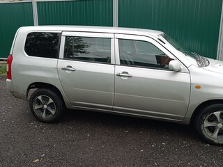 2006 Toyota Probox I, серый, 700000 рублей, вид 4