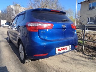 2012 Kia Rio 5-speed III, синий, 750000 рублей, вид 4