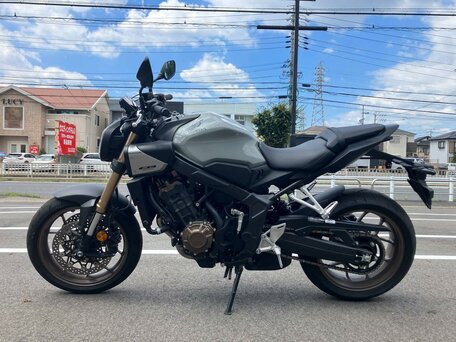 2025 Honda CB 650R, серый, 1197000 рублей, вид 1