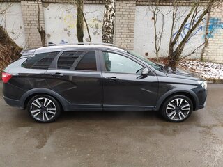 2018 Lada (ВАЗ) Vesta SW Cross I, чёрный, 1000000 рублей, вид 2