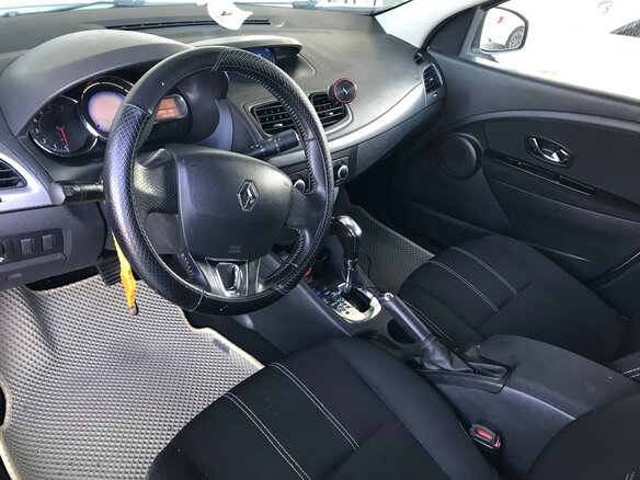 2014 Renault Fluence I Рестайлинг, белый - вид 9