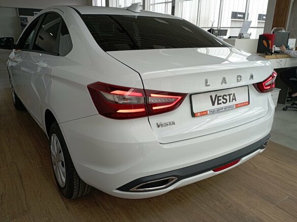 2026 Lada (ВАЗ) Vesta I Рестайлинг (NG), белый - вид 8