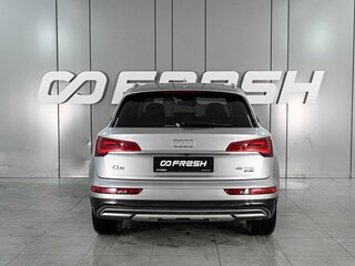2021 Audi Q5 45 TFSI II (FY) Рестайлинг, серый, 4350000 рублей, вид 4