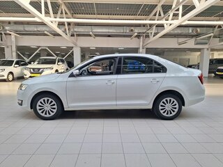 2019 Skoda Rapid I Рестайлинг, белый, 1195000 рублей, вид 4