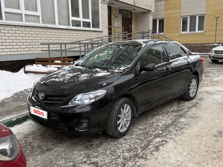2012 Toyota Corolla X (E140, E150) Рестайлинг, чёрный, 1600000 рублей, вид 1