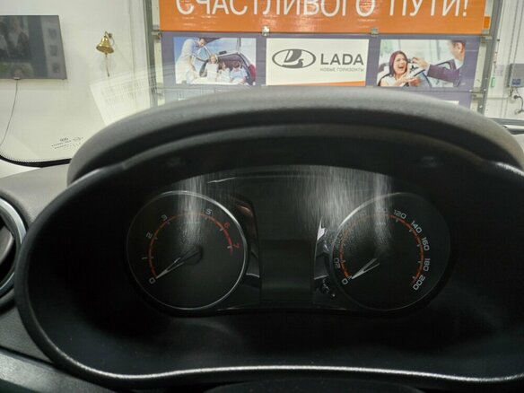 2026 Lada (ВАЗ) Granta I Рестайлинг, белый, 1218000 рублей - вид 15