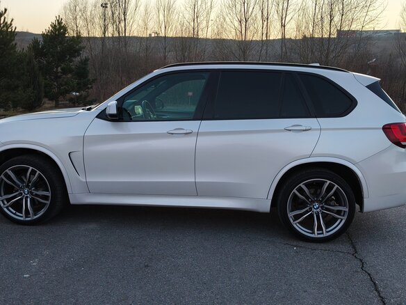 2018 BMW X5 30d III (F15), белый, 4900000 рублей - вид 23