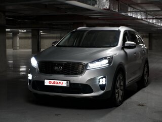 2019 Kia Sorento III Prime Рестайлинг, серебристый, 3650000 рублей, вид 3