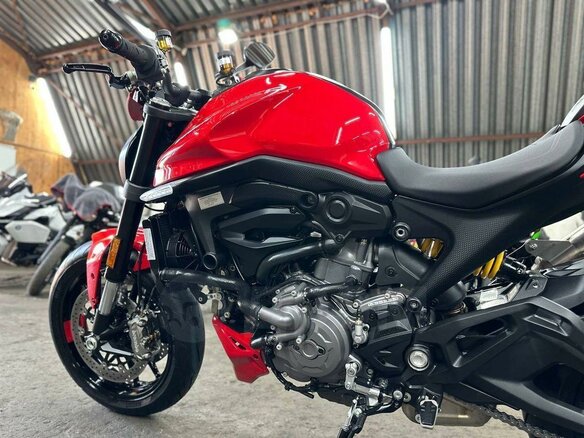 2021 Ducati Monster 937, красный, 1080000 рублей - вид 15
