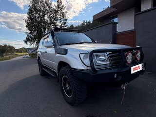 2003 Toyota Land Cruiser 100 Series Рестайлинг 1, серый, 2200000 рублей, вид 3