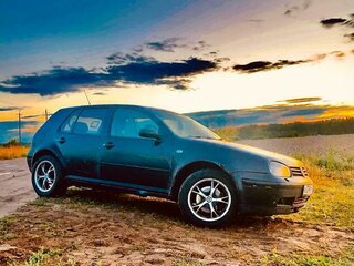 2001 Volkswagen Golf IV, чёрный, 400000 рублей, вид 1