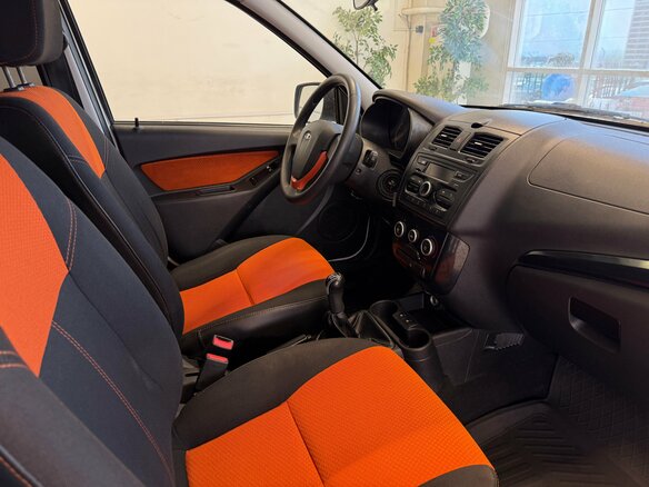 2015 Lada (ВАЗ) Kalina Cross II, белый - вид 8