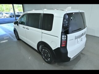 2025 Honda Freed Crosstar III, белый, 1800000 рублей, вид 3