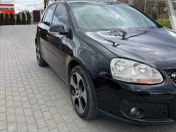 2005 Volkswagen Golf V, чёрный, 650000 рублей - вид 5