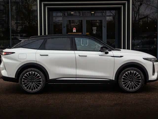 2025 Exeed RX, белый, 4250000 рублей, вид 5