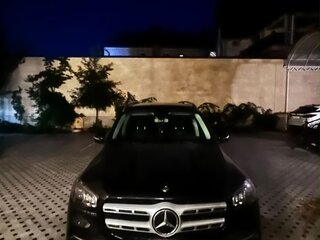2020 Mercedes-Benz GLS 450 II (X167), чёрный, 8500000 рублей, вид 3