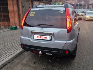2011 Nissan X-Trail II Рестайлинг, серебристый, 985000 рублей, вид 4