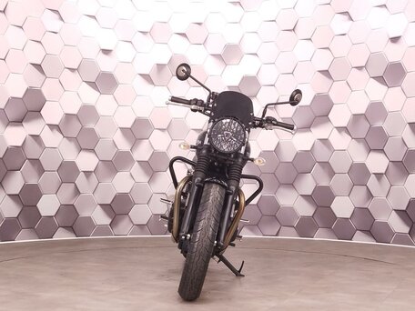 2020 Triumph Street Twin, чёрный, 799000 рублей, вид 5