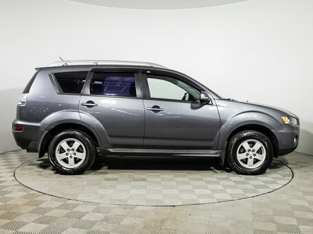 2010 Mitsubishi Outlander II Рестайлинг, серый, 749777 рублей, вид 4