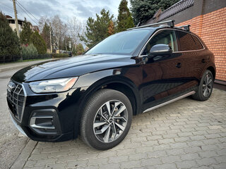 2021 Audi Q5 45 TFSI II (FY) Рестайлинг, чёрный, 3700000 рублей, вид 2