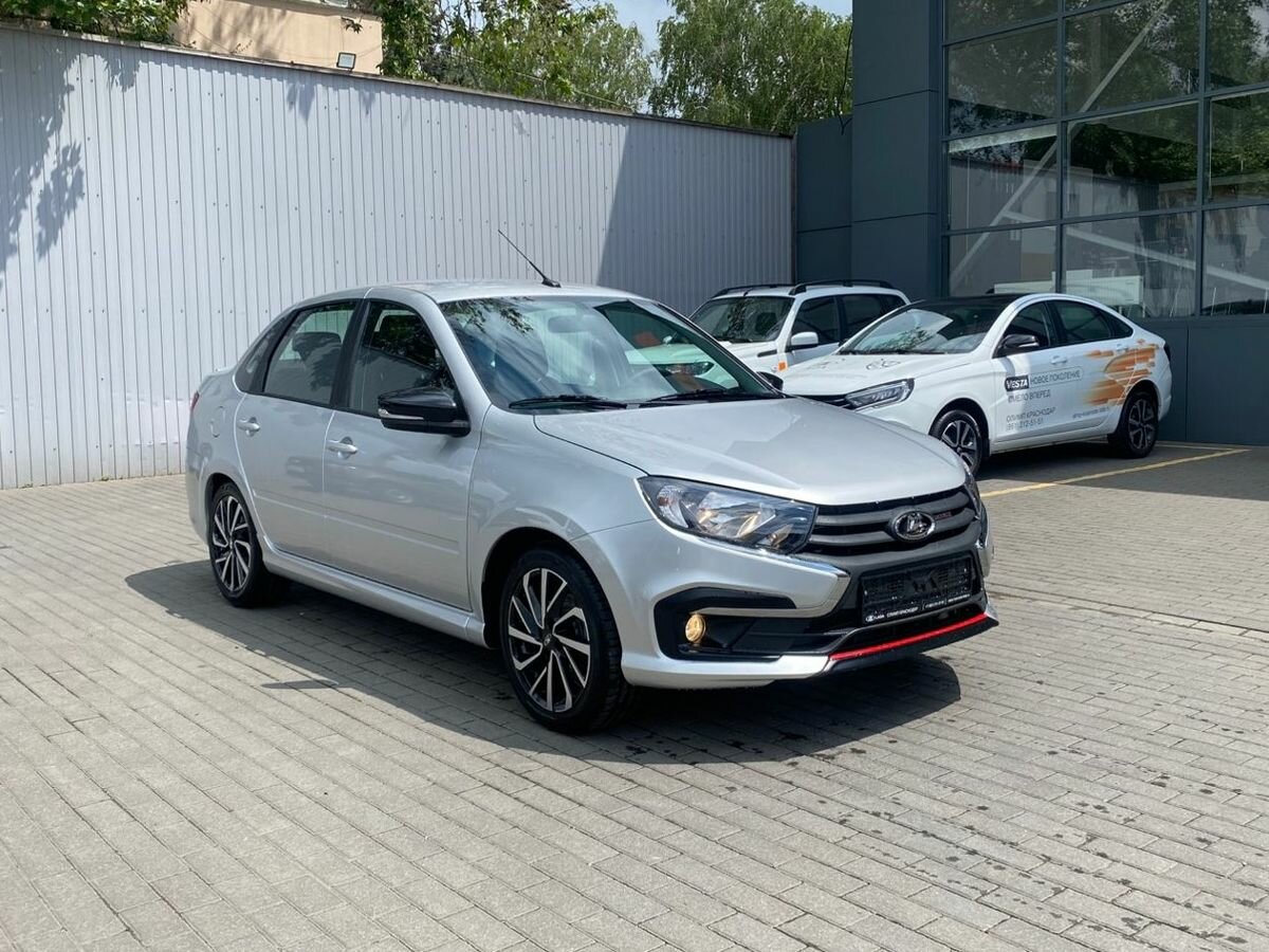 Открыть фотографии: Lada (ВАЗ) Granta I Рестайлинг