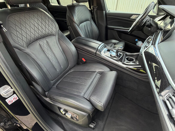 2019 BMW X7 40i I (G07), синий, 6530000 рублей - вид 5