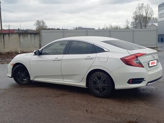 2020 Honda Civic X Рестайлинг, белый, 1779999 рублей, вид 4