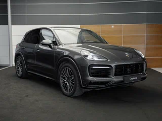 2019 Porsche Cayenne S III, серый, 5490000 рублей, вид 5