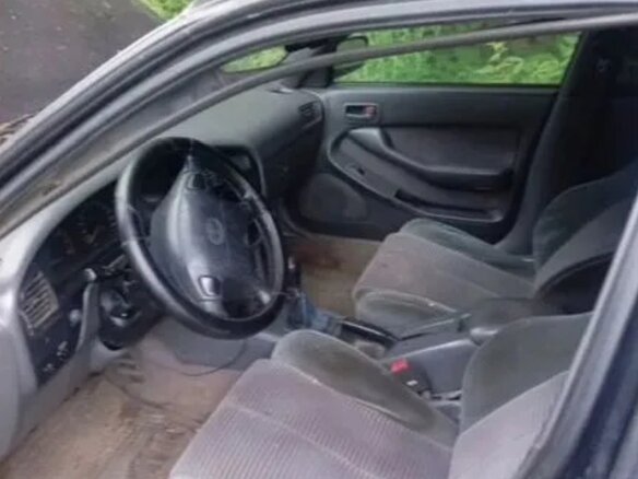 1993 Toyota Camry III (XV10), зелёный, 75000 рублей - вид 2