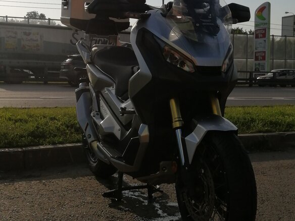 2017 Honda X-ADV, серебристый, 1070000 рублей