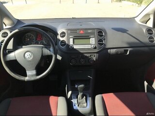 2007 Volkswagen Golf Plus I, красный, 500000 рублей, вид 3