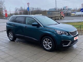 2018 Peugeot 5008 II, синий, 1749000 рублей, вид 1