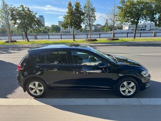 2013 Volkswagen Golf VII, чёрный, 1470000 рублей, вид 4