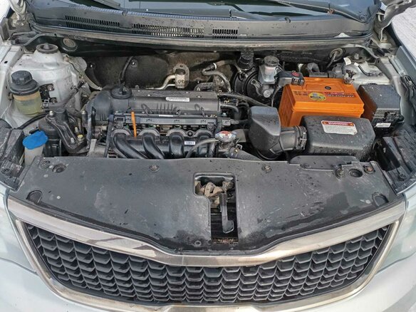 2015 Kia Rio 6-speed III, серебристый, 1050000 рублей - вид 8