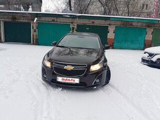 2014 Chevrolet Cruze I Рестайлинг, коричневый, 380000 рублей, вид 3