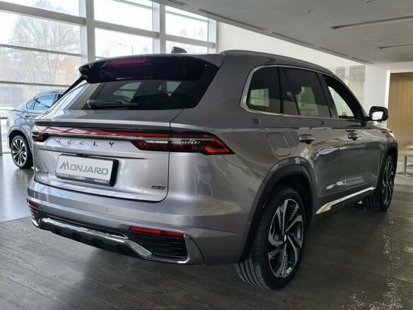 2026 Geely Monjaro, серебристый - вид 9