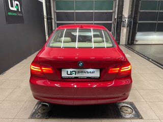 2011 BMW 3 серии 320i V (E90/E91/E92/E93) Рестайлинг, красный, 1300000 рублей, вид 5
