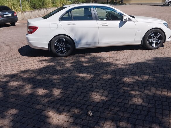 2013 Mercedes-Benz C-Класс 180 III (W204) Рестайлинг, белый, 1600000 рублей - вид 5